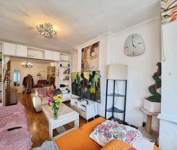 Harwoods Road, Watford - Photo 3
