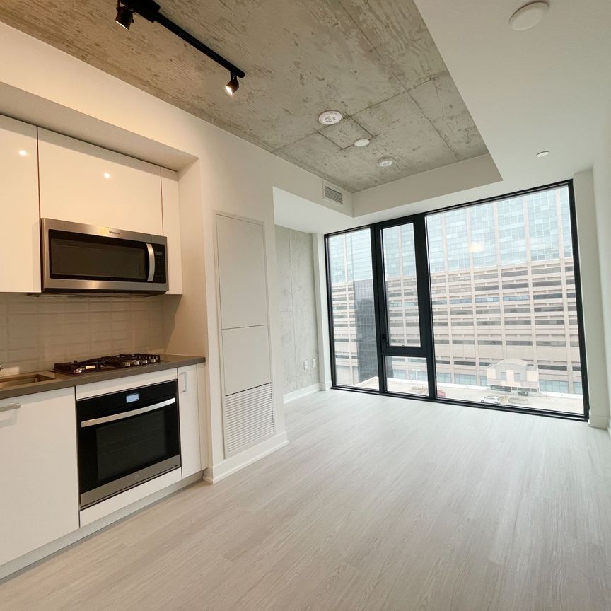 For Lease - 195 McCaul Street Unit# 1305, Toronto, Ontario - Photo 1