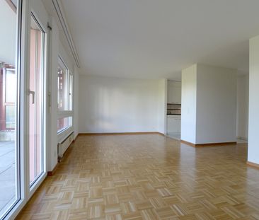 Charmant 2.5 pièces au rez avec terrasse - Foto 3