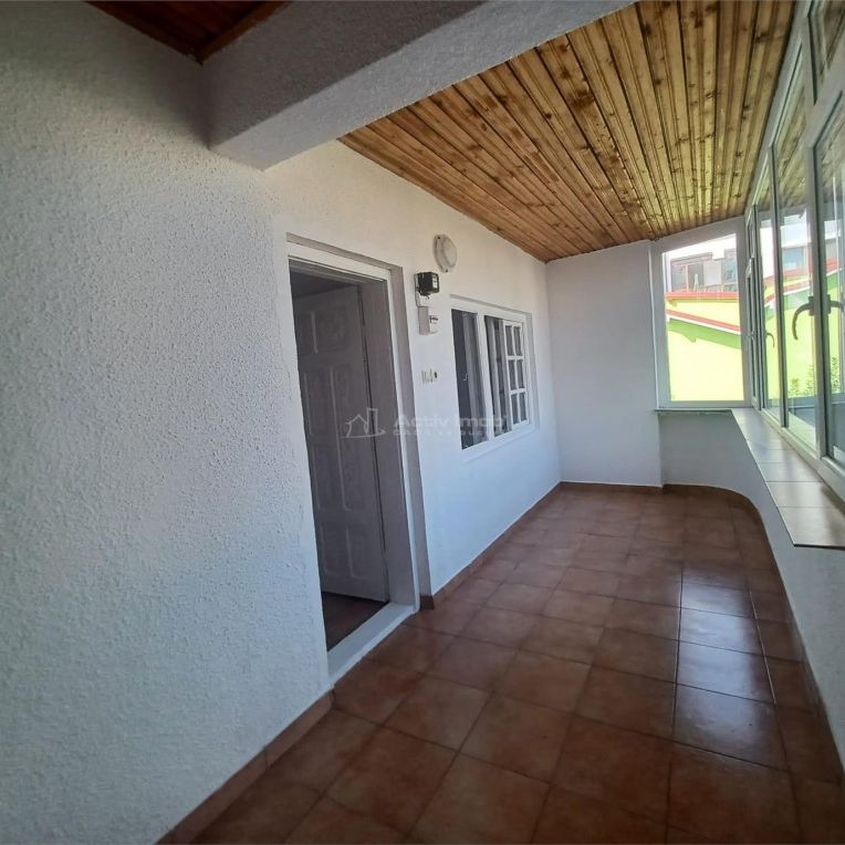 Vila P 2 Vitan Mall- Agatha Barsescu - Photo 1