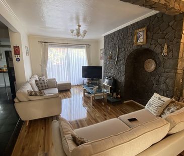 3 Bed Semi-Detached House, Steeplestone Close, N18 - Photo 5