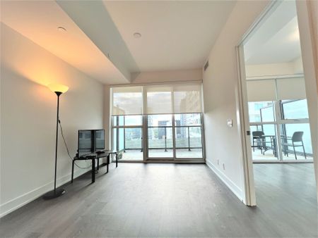 For Lease - 11 Lillian Street Unit# 1105, Toronto, Ontario - Photo 2
