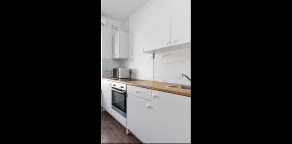 Bedsit, Grays Inn Road, WC1X - Photo 2