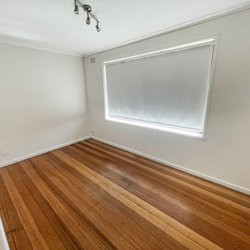 Unit 1/33 Albion Street, Sebastopol - Photo 1