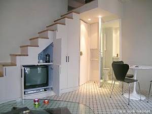 Logement à Paris, Location meublée - Photo 3