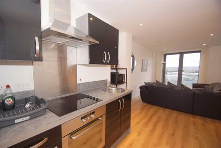 Echo Central, Cross Green Lane, Leeds - Photo 4