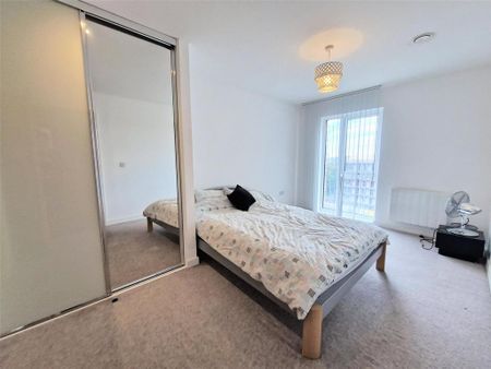 2 bedroom apartment to rent - Photo 4