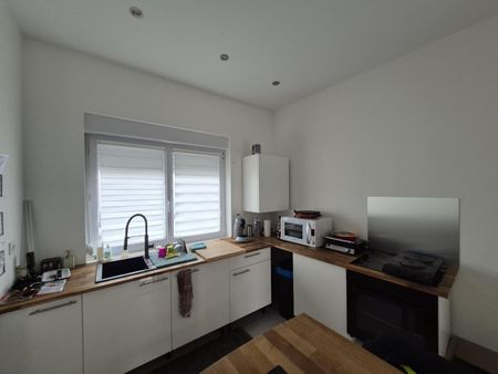 Location Maison 5 pièces 105m² ST AMAND LES EAUX 59230 - Photo 3
