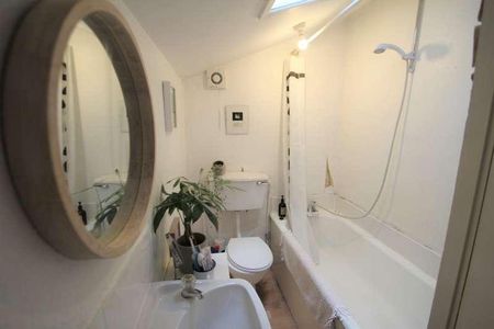 Roslyn Road, BS6 - Photo 4