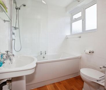 2 bedroom maisonette to rent - Photo 6