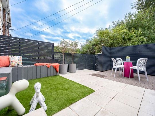 2 bedroom terraced house to rent - Photo 1