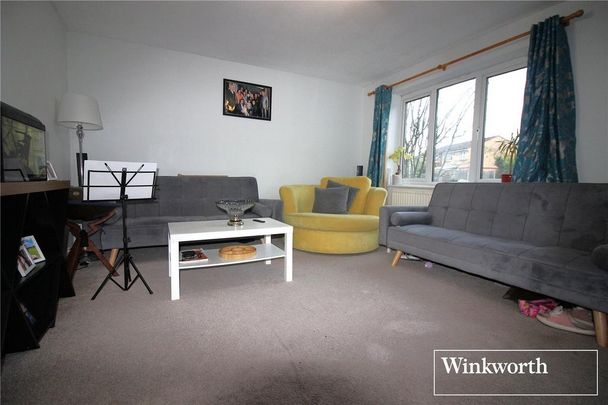2 bedroom ground floor flat to rent - Photo 1