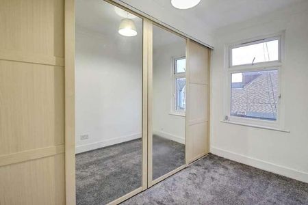 Tavistock Road, Yiewsley, West Drayton, UB7 - Photo 2