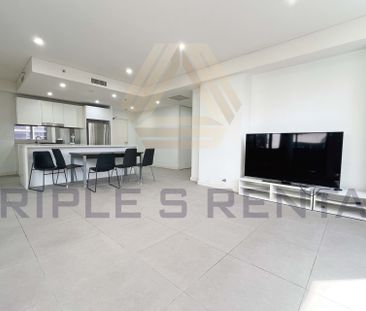 Unfurnished 3 Bedroom Apartment Now For Rent!!! - Photo 1