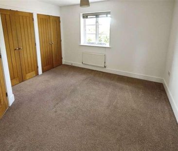 Rookery Road, Nine Ashes, Blackmore, Essex, CM4 - Photo 2