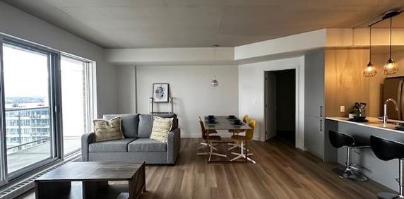 À LOUER - 3 1/2 + au 5e étage - Le Gabriel à STE-FOY - Photo 2