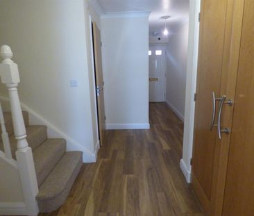 4 bedroom House To Let - Photo 6
