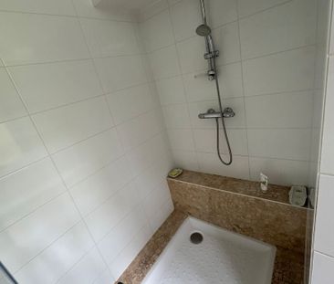 Location Appartement 2 pièces 85m² - Photo 2