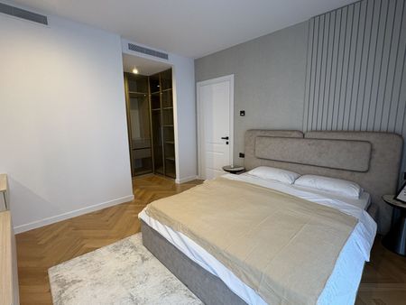 De Inchiriat | Vila 4 Camere | Tunari - Photo 3