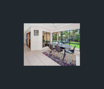 11 Norfolk Circuit, Redlynch, Qld 4870 - Photo 4