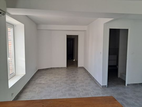 Location Appartement 3 pièces 82m² MALAY LE GRAND 89100 - Photo 1