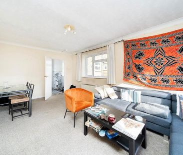 3 bedroom maisonette to rent - Photo 4