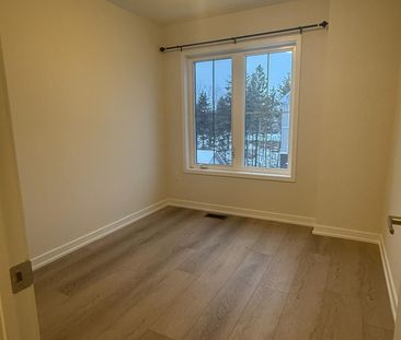 For Lease - 170 Attwater Drive Unit# 15, Cambridge, Ontario - Photo 6