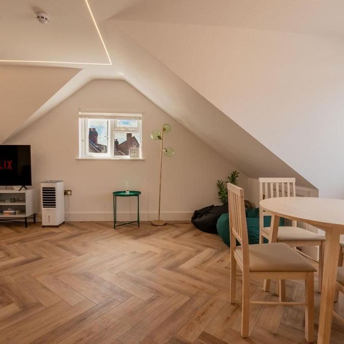 1 bedroom flat to rent - Photo 1