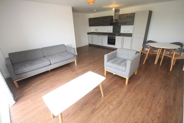 3 bedroom apartment to rent - Photo 1