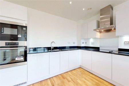 139 Leven Road, Poplar, London, E14 - Photo 4