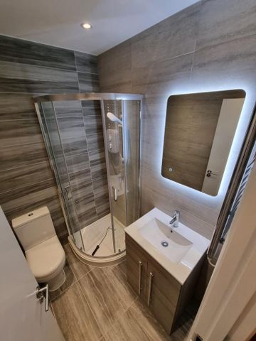 2 bedroom flat to rent - Photo 4