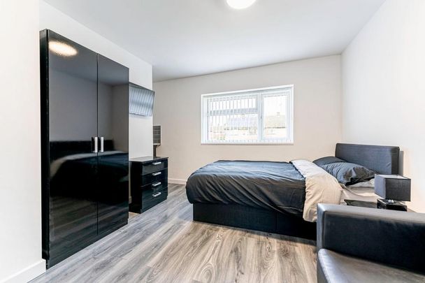 1 bedroom house of multiple occupation to rent - Photo 1