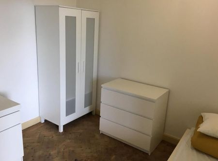 Rua Cónego Ferreira Pinto, Porto, Braga 4050-256 - Photo 2