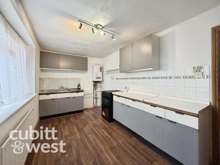 2 bedroom apartment to rent - Photo 5