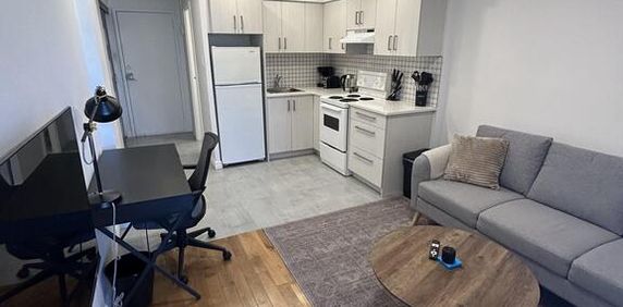 Furnished 2½ – Shaughnessy Village - Photo 2