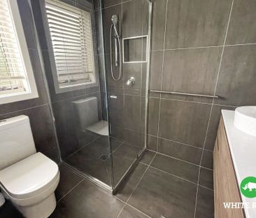 8 Rockley Parade, Googong - Photo 2