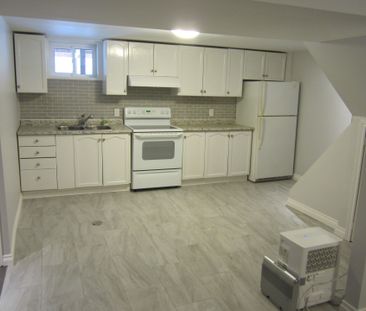 For Lease - 1159 Ridgecrest Avenue Unit# Lower, Oshawa, Ontario - Photo 2