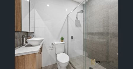 Quietly Positioned, Surprisingly Spacious - Photo 2