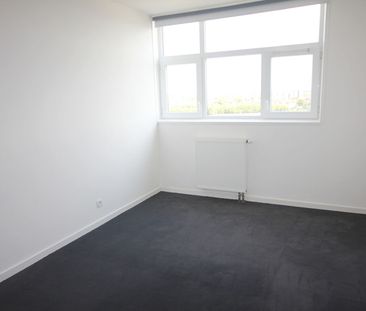 Location Appartement 3 pièces 72m² LILLE 59000 - Photo 4