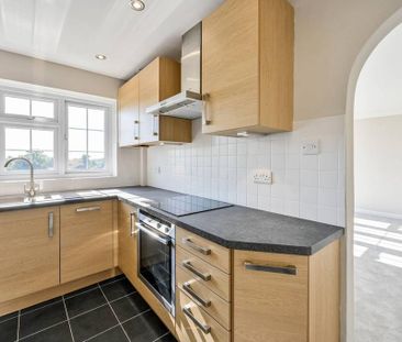 2 bedroom flat to rent - Photo 6