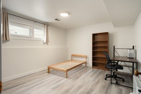 Haggart Street & Paton Street (Basement), Vancouver - Photo 3