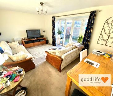 2 bedroom flat to rent - Photo 3
