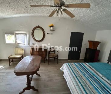 Casa en alquiler en Carrer de la Farigola - Photo 4