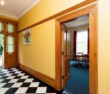 159 Queen St, North Dunedin - Photo 1