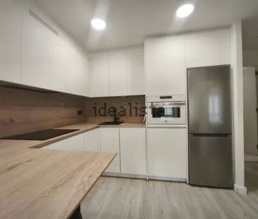 Alquiler de piso en Avenida de Torcuato Fernández Miranda - Photo 6