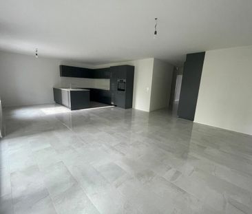 Moderne und grosszügige 3½-Zimmerwohnung - Photo 2