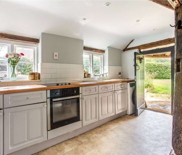 Character cottage situated in sought after village - Photo 4