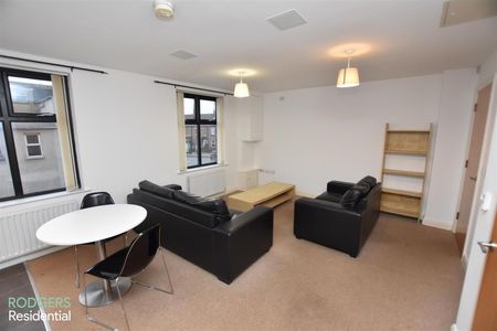 Apt 6, 228 Albertbridge Road - Photo 3