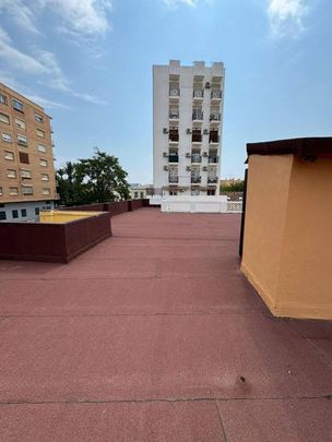 5 room luxury House for rent in Valencia - Photo 1