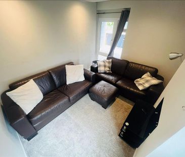 4 bedroom house to rent - Photo 1